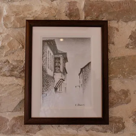호텔 4 Gjirokastër