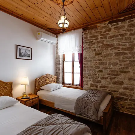 4 Gjirokastër